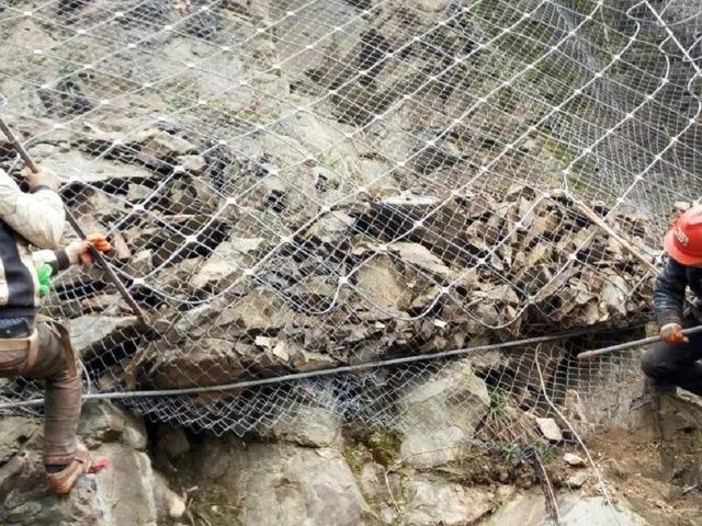 安全防護(hù)網(wǎng)主動(dòng)與被動(dòng) 安全防護(hù)網(wǎng)主動(dòng)與被動(dòng)